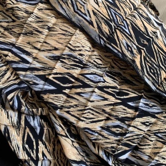 NWT LuLaRoe DeAnne Wrap Dress Black & Gold metallic size 3XL holidays pleated - Picture 5 of 16